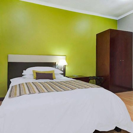 Protea Hotel Lusaka Cairo Road מראה חיצוני תמונה