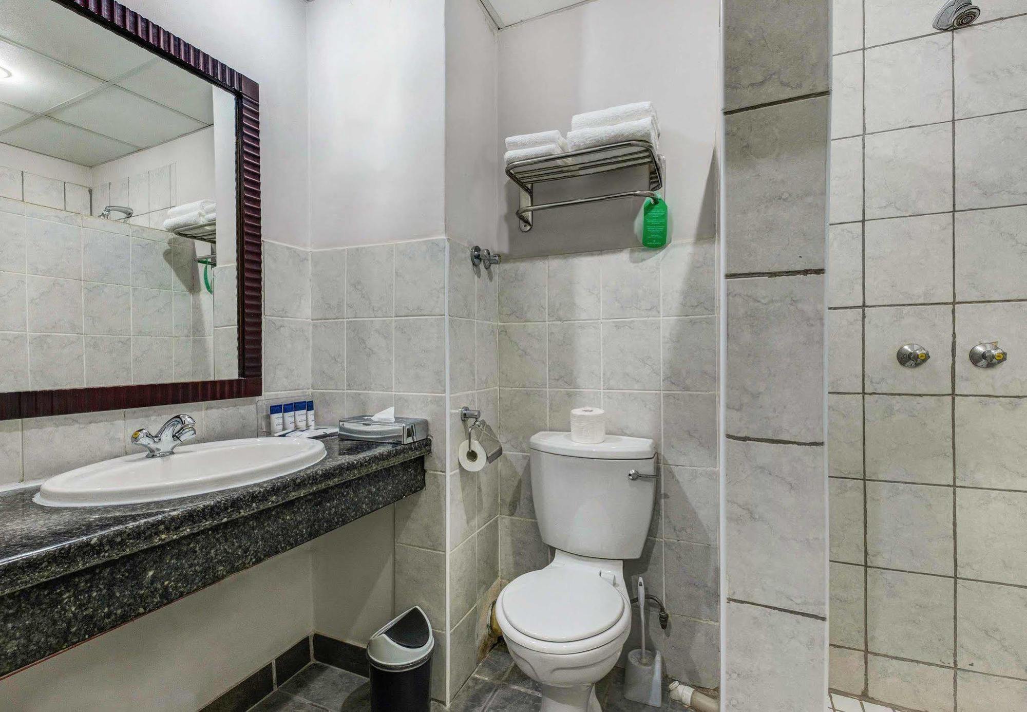 Protea Hotel Lusaka Cairo Road מראה חיצוני תמונה